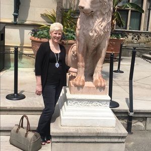 Meet your Posher, Kim